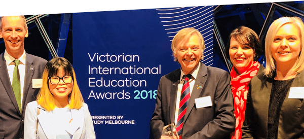 Giải thưởng Xuất sắc trong Giáo dục Quốc tế – VIEA 2018 được trao cho trường ĐH Victoria và sinh viên đến từ Việt Nam – Olena Nguyễn lọt vào vòng chung kết