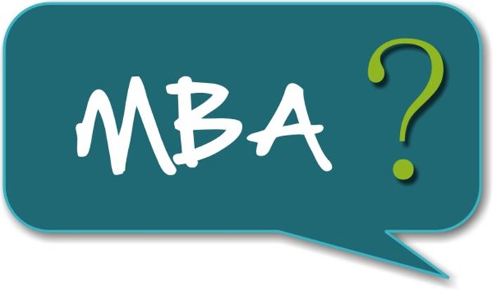 Du học ở Úc: Bạn nên học bằng Master Chuyên Ngành hay MBA?